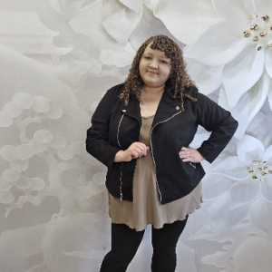 Ramoneska Zamszowa Plus Size - Czarna - obrazek 1