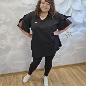 Bluzka z Kokardkami i Tiulem Plus Size – Czarna - obrazek 3