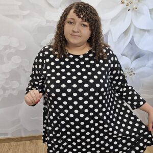 Tunika Grochy Plus Size – Czarna - obrazek 3